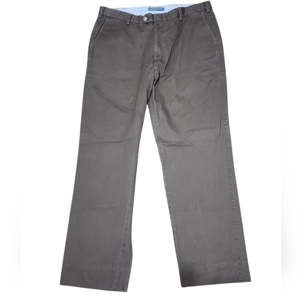 Peter Millar Lot Of 2 Tan and Brownish Chinos Classic Style Flat Front Size 36 - Picture 4 of 7